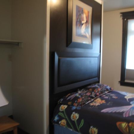 Wolseley The Heart Of The City ! Winnipeg Extérieur photo